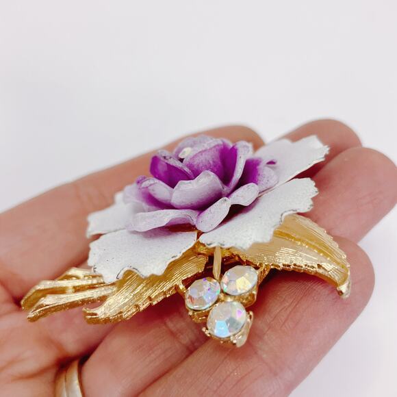 Vintage Mid Century Purple Lucite Enamel Orchid Flower Brooch AB Rhinestones - Picture 6 of 11